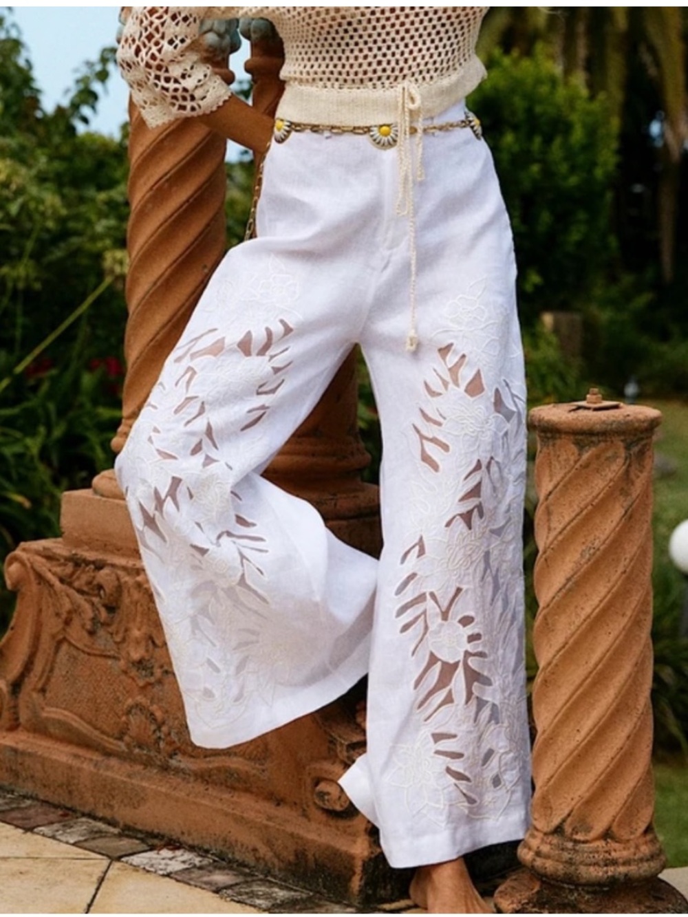 Chasing Unicorns βοΈ White Linen Cutwork Embroidery Wide Leg Trousers sz XS/Small - Picture 4 of 16